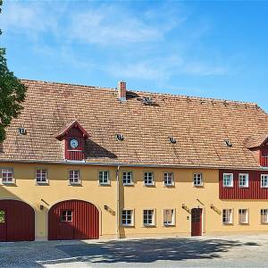 Ausbau Nebengebäude des Rittergutes Hirschbach zu Ferienwohnungen 